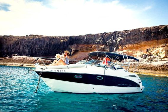 84229358_103841457859297_4298386227406569472_n