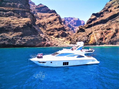 azimut 60 tenerife luxury motor yacht charter (5)
