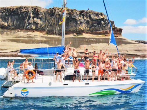 private catamaran charter in tenerife for big groups (2)