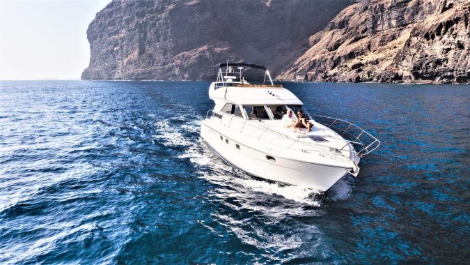 Mass Image Compressor Compressed this image. https://sourceforge.net/projects/icompress/ with Quality:57